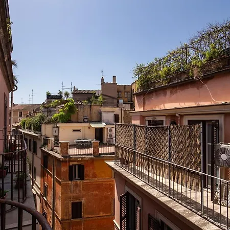 Lovely With Balcony In Campo De' Fiori Apartment Rome